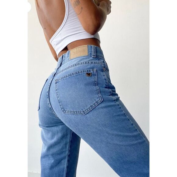 Chipre Mom Jeans NWT - Picture 1 of 16
